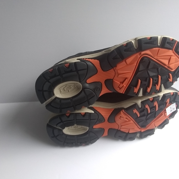 SKECHERS Stamina Berendo Sport Shoes - Picture 3 of 6
